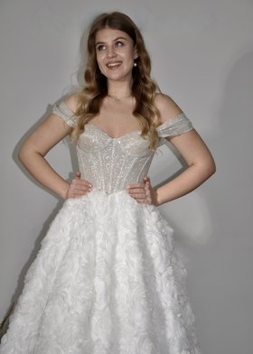 Вечернее платье White bloom