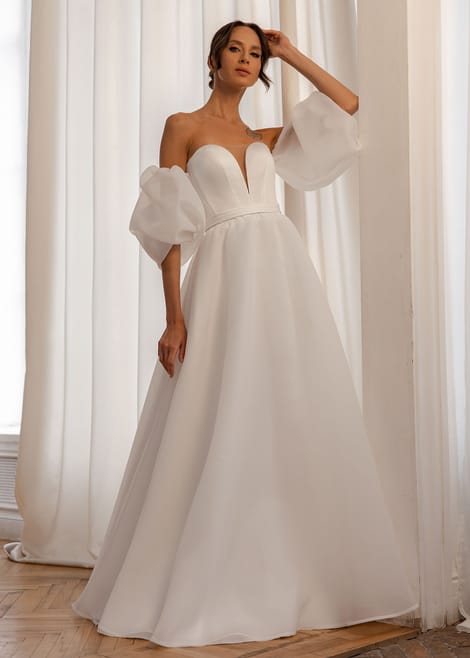 Свадебное платье простое, ничего лишнего