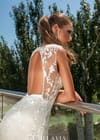 Свадебное платье Свадебное силуэтное платье с открытой спиной