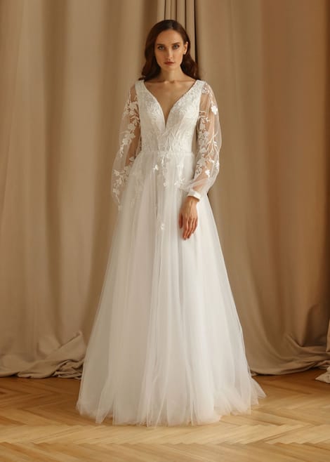 Свадебное платье с цветочным кружевом и рукавами